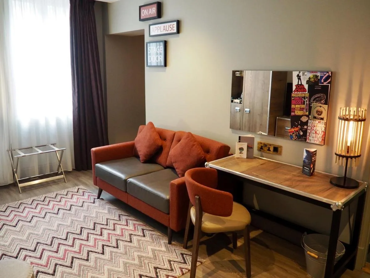 Premium Room